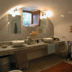 Bagno interno casa del melograno
